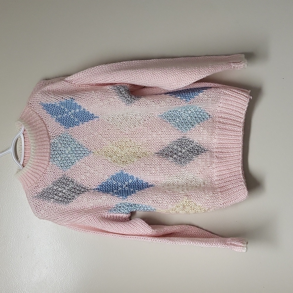 Vintage Avocado Hand-Knitted Chunky Cable Knit Sweater  Pink size Medium